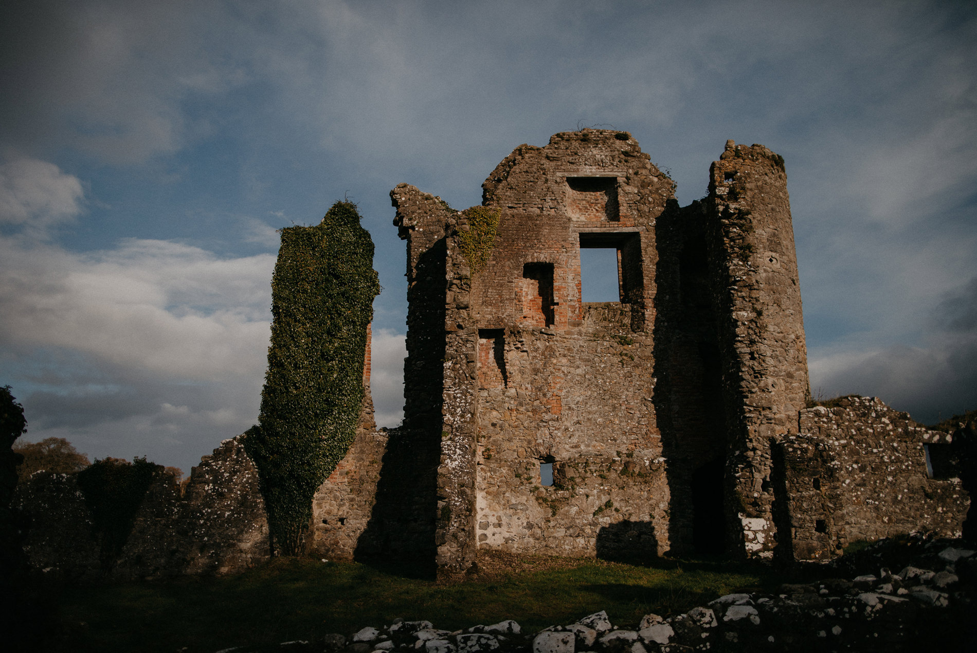 crom castle wedding