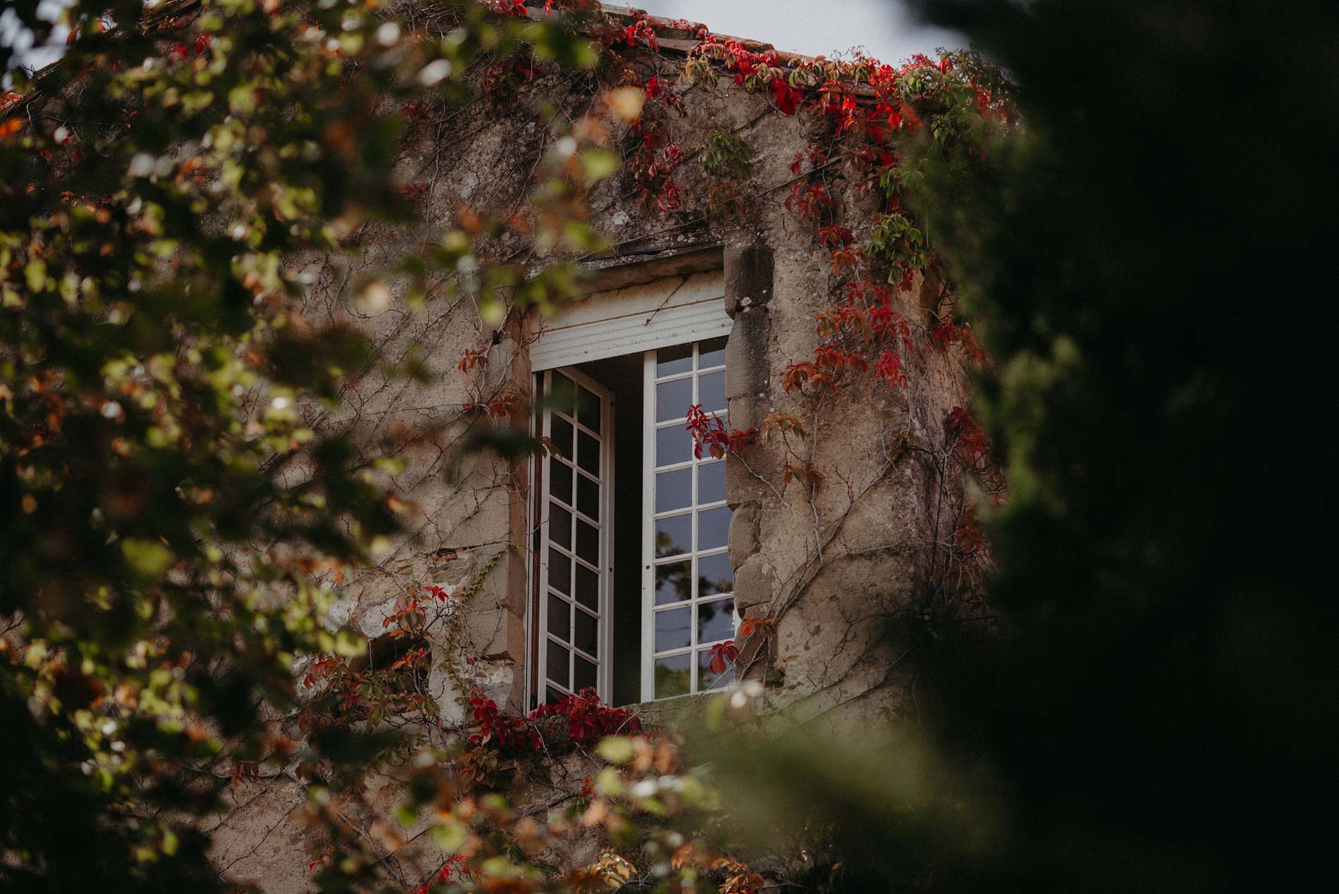 Labbaye chateau de camon wedding