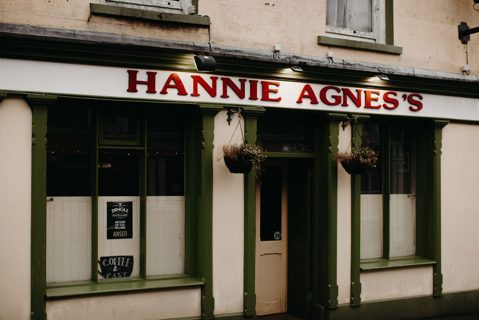 Dingle Couple Session | Jasmine + Marius